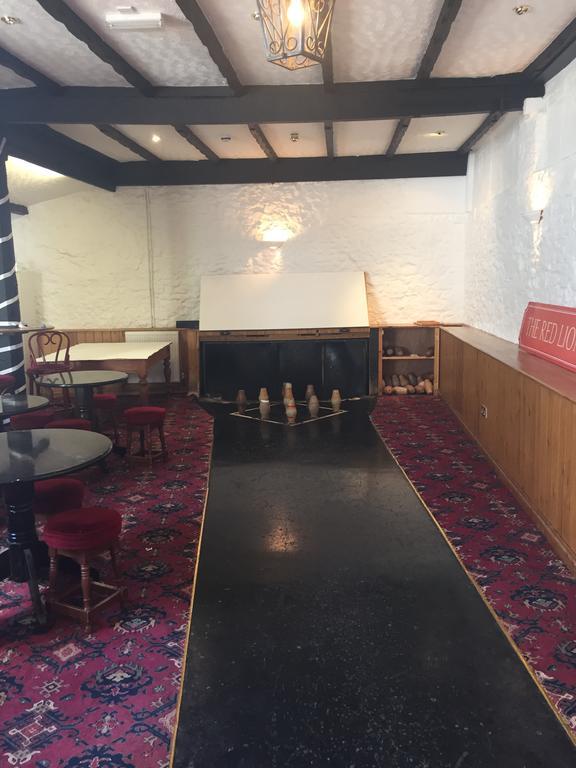 Red Lion Inn Sidbury Экстерьер фото